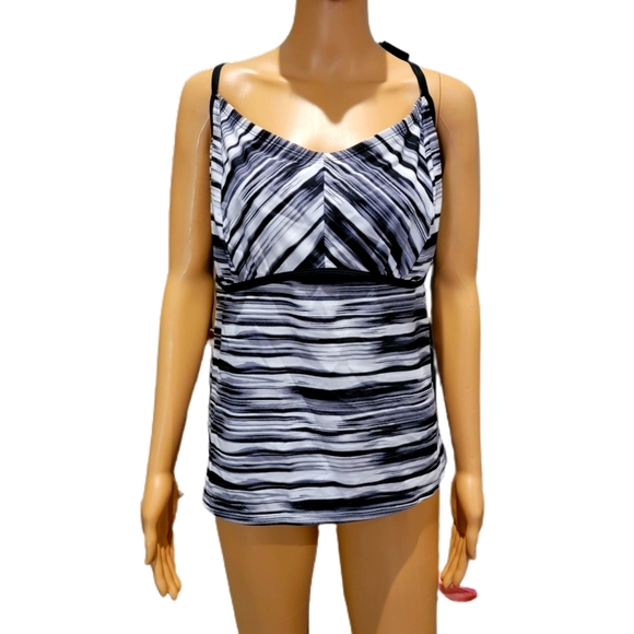 adidas Other - Adidas Black and White Strappy Back Tankini Top XXL NWOT
